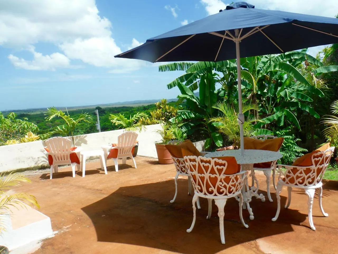 Annie'S White House On The Hill Apartment Negril Jamaica